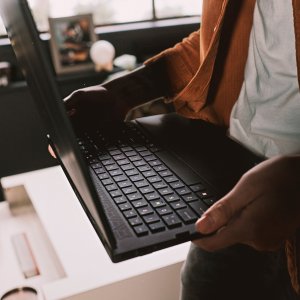 Laptop HP Laptop HP Omen 16-k0006nt / 6Z5Y5EA / Intel i5 / 16GB / SSD 512GB / Nvidia RTX 3050 / FullHD / 144Hz / Win 11 / Czarny 8