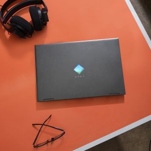 Laptop HP Laptop Omen HP 15-en1010nr / 3T0Z5UA / AMD Ryzen 7 / 16GB / SSD 512GB / Nvidia RTX 3060 / FullHD / 144Hz / Win 11 / Czarny 5