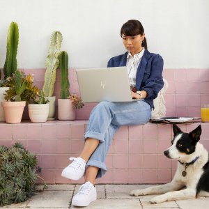 Laptop HP Laptop HP EliteBook 650 G9 / 930U3E8 / Intel i5-12 / 8GB / SSD 256GB / Intel Xe / FullHD / Win 11 Pro / Srebrny 12