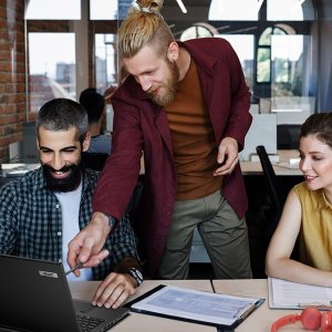 Laptop Acer Laptop Acer TravelMate P2 TMP215-54 NX.VYEEP.007 / Intel i3-12 / 8GB / SSD 256GB / Intel Xe / FullHD / Win 11 Pro edu/ Czarny 11