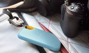 Dysk zewnętrzny SSD SanDisk Extreme Portable V2 2TB Niebiesko-żółty (SDSSDE61-2T00-G25B) 7