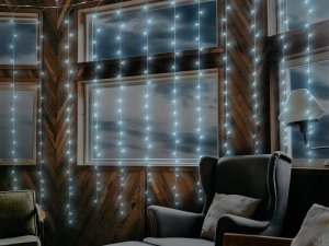 LTC PR Kurtyna 300 x LED, 3 x 3 m, 8 funkcji, AC 230 V, sterowana pilotem, światło zimne białe. 3