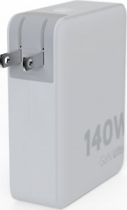 Xtorm Adapter podróżny GaN Ultra 140W wtyczki EU,US,UK + kabel USB-C PD 7