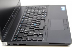 Laptop Dell Latitude 5580 i7-7820HQ 16GB 512GB SSD GeForce 940MX FHD IPS LTE Win11 Professional 10