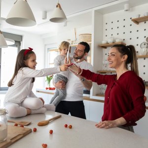 Szczoteczka IONICKISS Kuids Złota 9