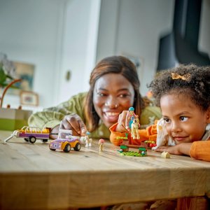 LEGO Friends Przyczepka dla konia i kucyka (42634) 5