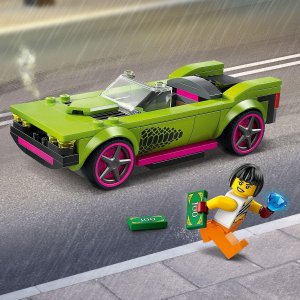LEGO City Pościg radiowozu za muscle carem (60415) 3