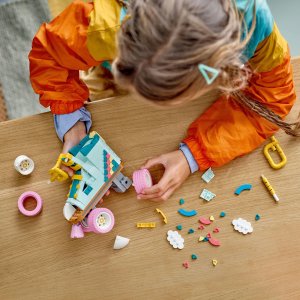 LEGO Creator Wrotka w stylu retro (31148) 7