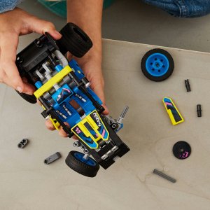 LEGO Technic Wyścigowy łazik terenowy (42164) 6