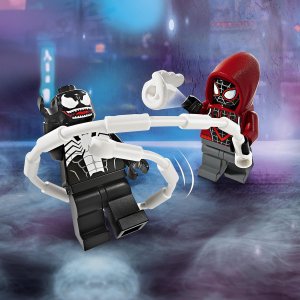 LEGO Marvel Mechaniczna zbroja Venoma vs. Miles Morales (76276) 4