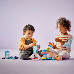 LEGO Duplo Przygoda w promie kosmicznym 3 w 1 (10422) 5