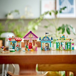 LEGO Disney Przygoda księżniczki Disneya na targu (43246) 7