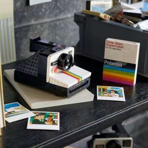 LEGO Ideas Aparat Polaroid OneStep SX-70 (21345) 8