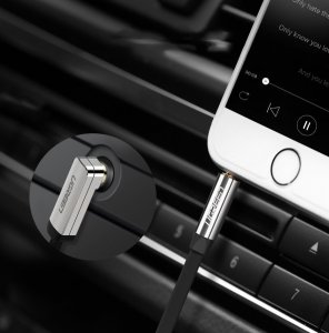 Kabel Ugreen Kątowy kabel mini jack 3,5mm AUX UGREEN AV119, płaski, 0.5 m (czarny) 4