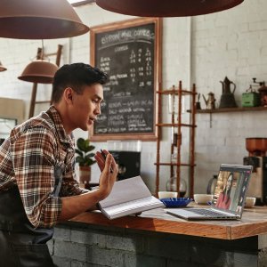 Laptop HP Laptop HP ProBook 445 G9 / 6C5L4UC / AMD Ryzen 7 / 16GB / SSD 512GB / AMD Radeon / FullHD / Win 11 Pro / Srebrny 8