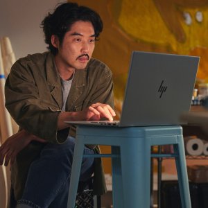 Laptop HP Laptop HP Envy 17-cw0097nr / 7Y9Q9UA / Intel i7-13 / 32GB / SSD 2TB / Intel Xe / 4K / Win 11 / Srebrny 10