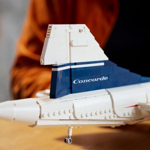 LEGO Icons Concorde (10318) 6