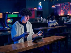 Konsola przenośna Lenovo Legion Go AMD Ryzen Z1 Extreme / 8,8” FHD IPS / Windows 11 15