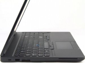 Laptop Dell Latitude 5590 i5-7300U 8GB 256GB SSD 1920x1080 IPS Windows 11 Professional Ultrabook 8