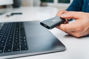 Dysk zewnętrzny SSD MyMedia MyExternal 256GB Czarny (69284) 4