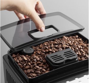 Ekspres ciśnieniowy DeLonghi Magnifica S ECAM20.116.B 3