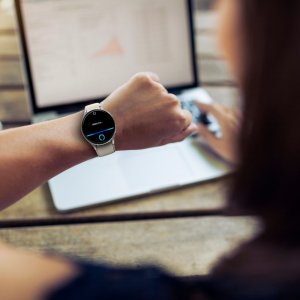 Smartwatch Hama 8900 Beżowy  (001786130000) 16