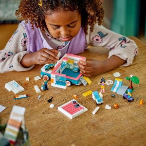 LEGO Friends Karetka szpitala w Heartlake (42613) 6