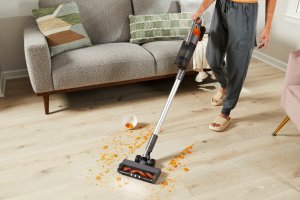 Odkurzacz pionowy Worx WX038 12