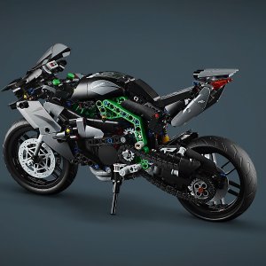 LEGO Technic Motocykl Kawasaki Ninja H2R (42170) 5