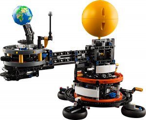LEGO Technic Planeta Ziemia i Księżyc na orbicie (42179) 3