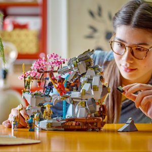 LEGO Ninjago Świątynia Smoczego Kamienia (71819) 4