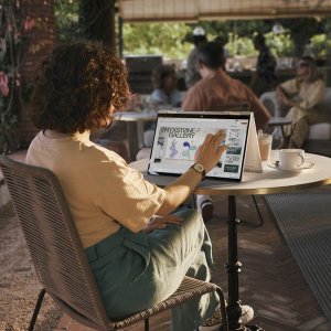 Laptop HP Laptop 2w1 HP Envy x360 15-fe0020na / 8J269EA / Intel i5-13 / 8GB / SSD 512GB / Intel Xe / FHD / OLED / Win 11 9