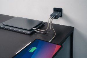 Ładowarka Verbatim GaN 1x USB-A 3x USB-C  (32205) 7