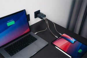Verbatim Ładowarka GaN Verbatim, USB 3.0, USB C, szara, 200 W, wymienne końcówki C,G,A 7