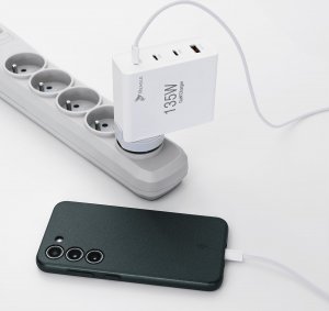 Ładowarka Reagle SZYBKA ŁADOWARKA GaN 135W 3x USB-C + QC 3.0 KOSTKA ZASILACZ DO LAPTOPA MAC 2