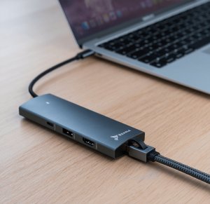 HUB USB Reagle REAGLE HUB USB-C HDMI 4K 60Hz USB C PD 100W USB 3.2 LAN RJ45 CZYTNIK KART 3