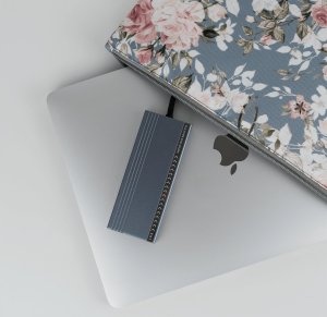 HUB USB Reagle REAGLE Hub Obudowa Na Dysk SSD NVME SATA M.2 USB-C 3.2 M2 Adapter Kieszeń 9