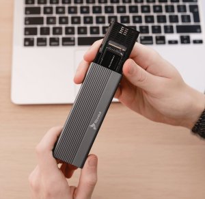 Kieszeń Reagle Obudowa na dysk SSD NVME PCIe M.2 USB-C 3.2 GEN2 Adapter Kieszeń M2 Reagle 3