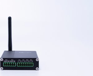 MILESIGHT Milesight UC300-L05EU Bramka IoT w technologii LTE do odczytu innych interfejsów przemysłowych RS232 RS485 4*DI 2*DO 4*AI 2*PT100 MODBUS RTU TCP UDP AWS MQTT 6