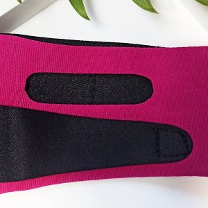 Yeye Maska modelująca owal twarzy V-line Yeye Fuksja 4