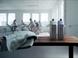 Brita Butelka filtrująca Active Pastelowa zieleń + 2 filtry MicroDisc 600ml 12