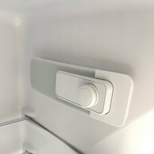 Lodówka Smith&Brown Lodówka z górną zamrażarką 206L, 143cm biała Smith&Brown SFTF-211-WE3 9