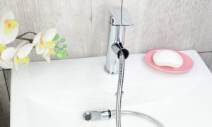 Sotbe ZESTAW INARI bateria nawannowa stojąca + bateria umywalkowa z wyciąganą wylewką 13