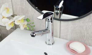 Sotbe ZESTAW INARI bateria nawannowa stojąca + bateria umywalkowa z wyciąganą wylewką 3