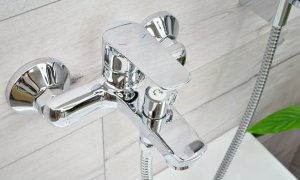 Sotbe SOTBE INARI bateria wannowa ścienna + bateria umywalkowa z wyciąganą wylewką 4