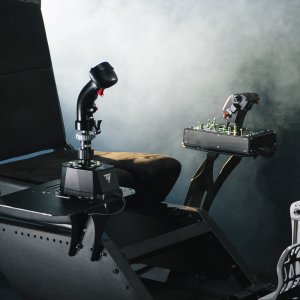 Joystick Thrustmaster AVA F/A-18E Super Hornet Flight Stick (2960863) 7