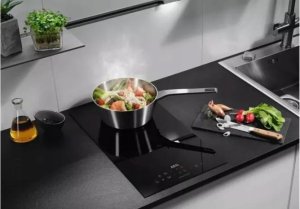 Płyta grzewcza AEG IKB32300CB 2