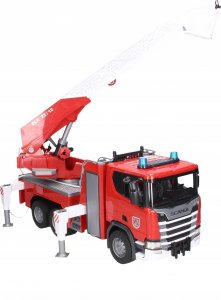 Bruder Pojazd Scania Super 560R Straż pożarna z pompą wodną 8