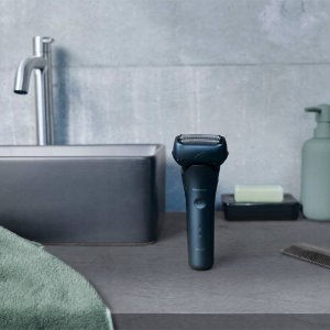 Golarka GigaMaster ES-LT4B-A803 Golarka foliowa 3-ostrzowa wodoodporna 13