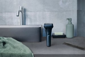 Golarka GigaMaster ES-LT4B-A803 Golarka foliowa 3-ostrzowa wodoodporna 10